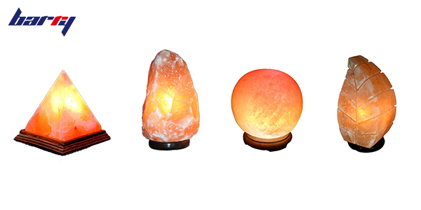 Salt lamps at Barry store